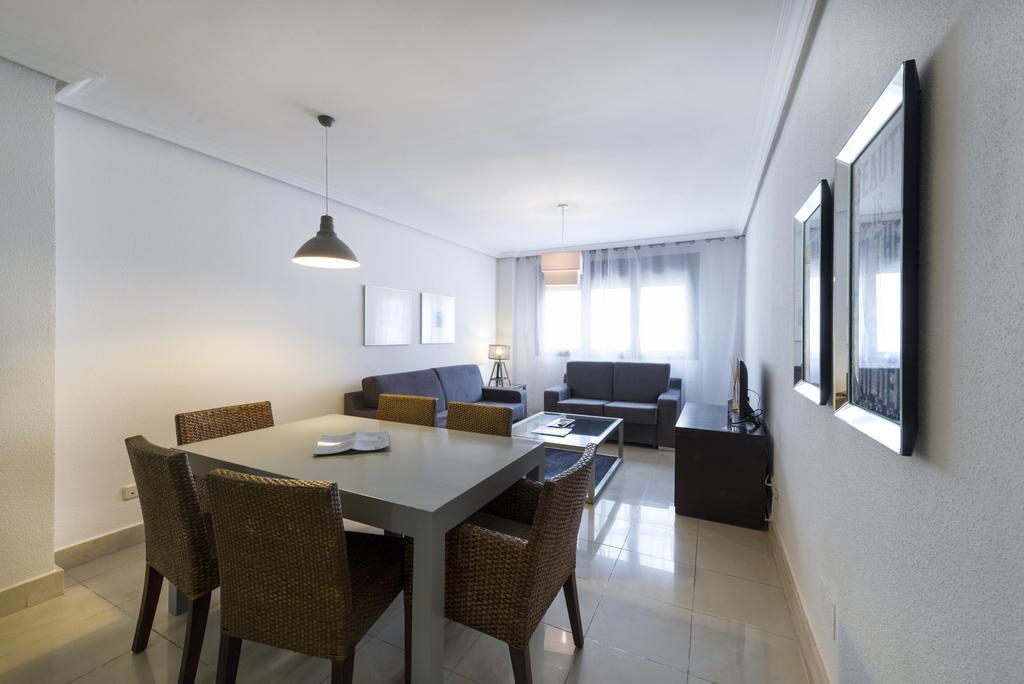 Wootravelling Plaza De Oriente Homtels Lejlighed Madrid Værelse billede