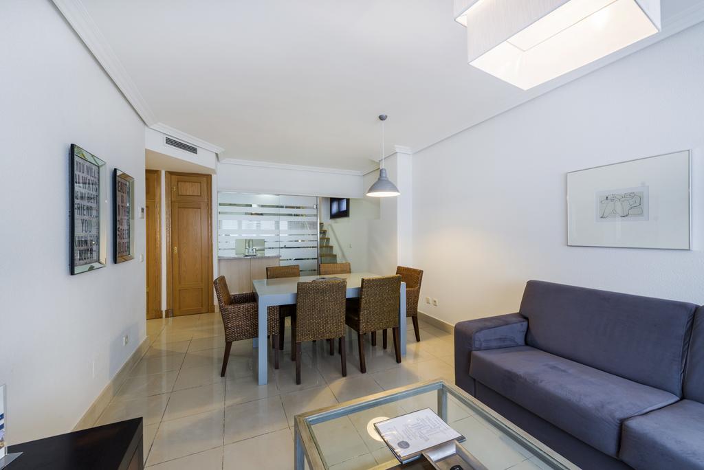 Wootravelling Plaza De Oriente Homtels Lejlighed Madrid Værelse billede